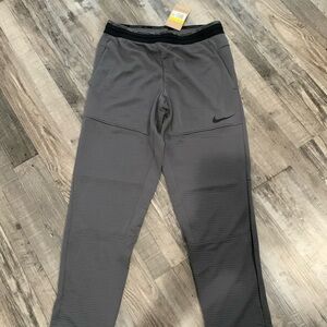Men’s Nike Pro Training pants, size S.